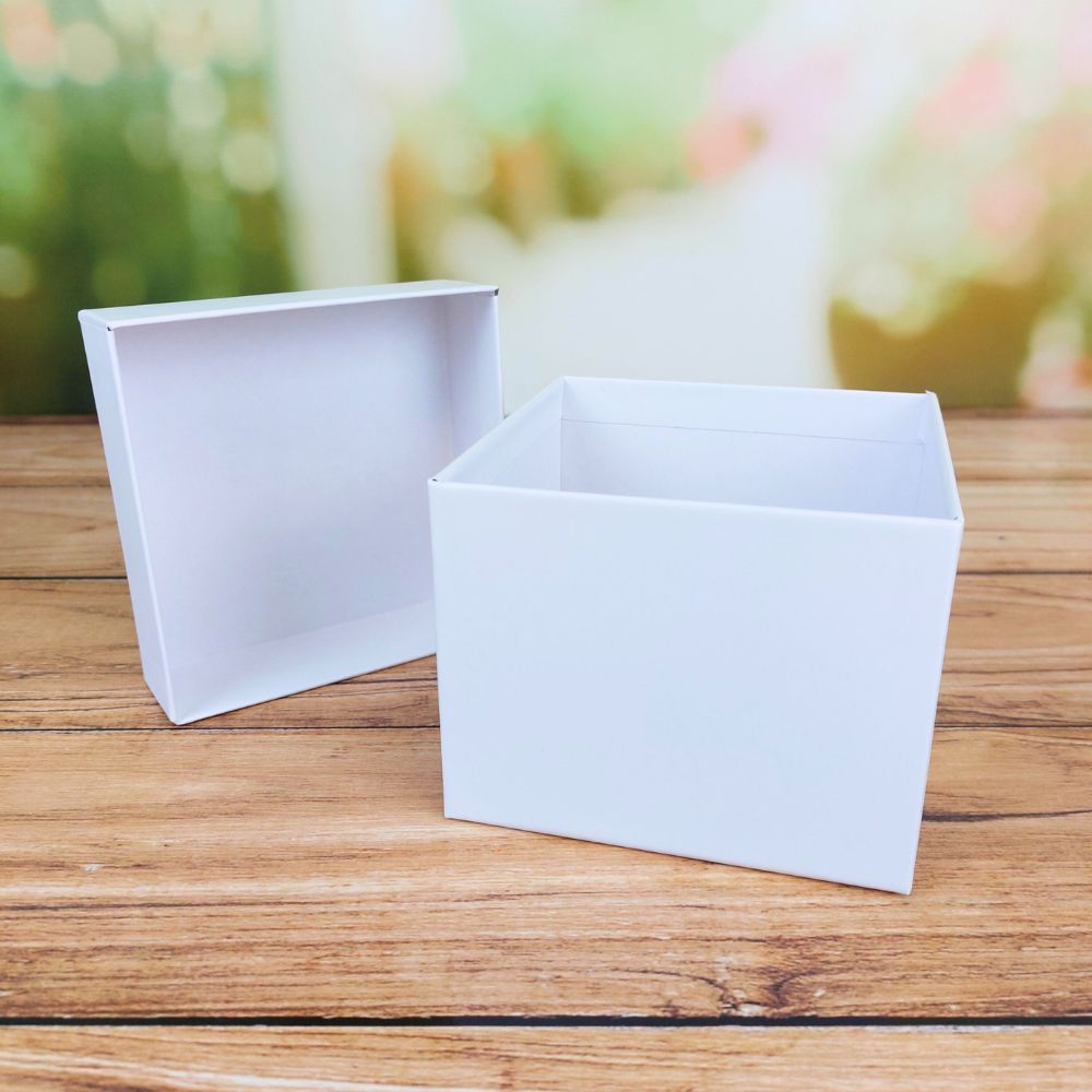 Storage Gift Box - White Cube (Approx.115x115x90mm)