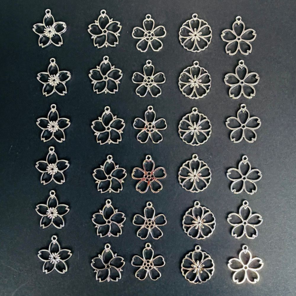 Mixed Flower Design Open Bezels - Silver (30 pcs)